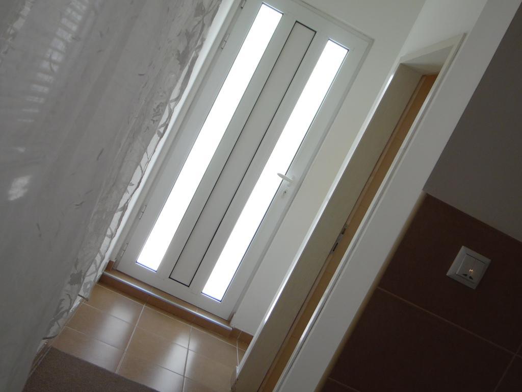Apartment Angie Belgrado Habitación foto
